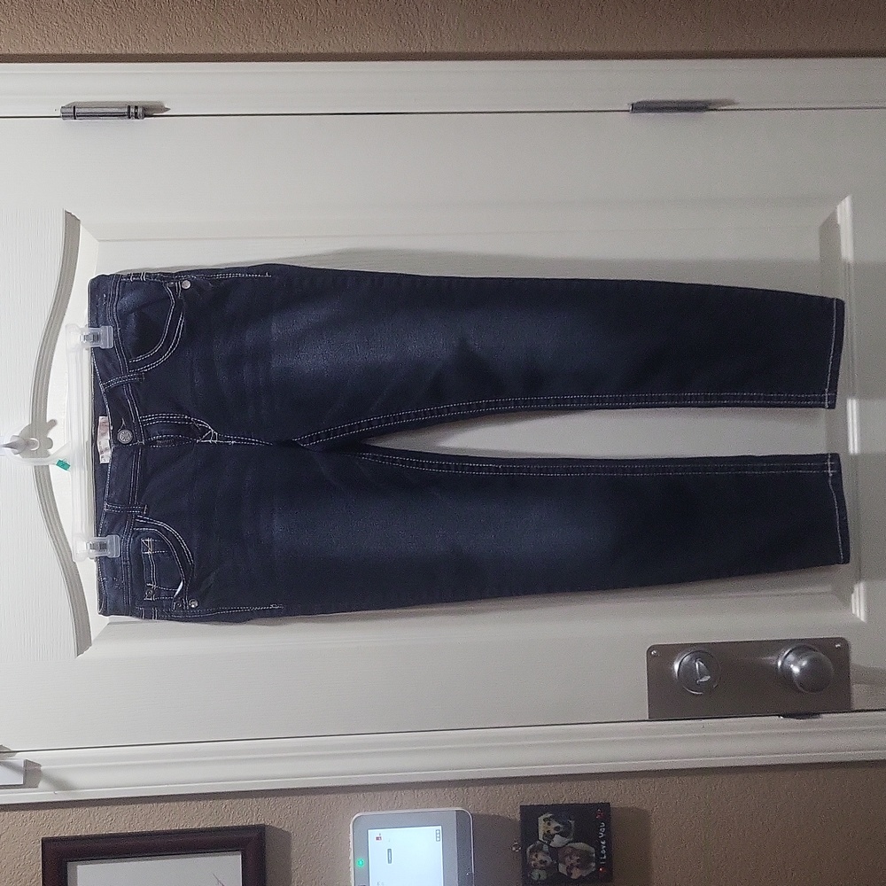 Junior size 15 skinny jeans from No Boundaries
